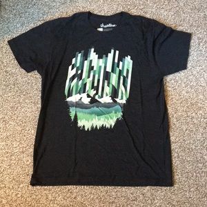 Threadless geometric mountain tee